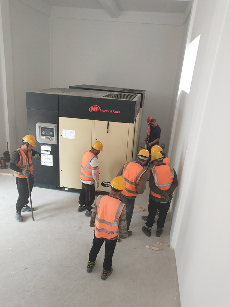 喜星電子設(shè)備安裝